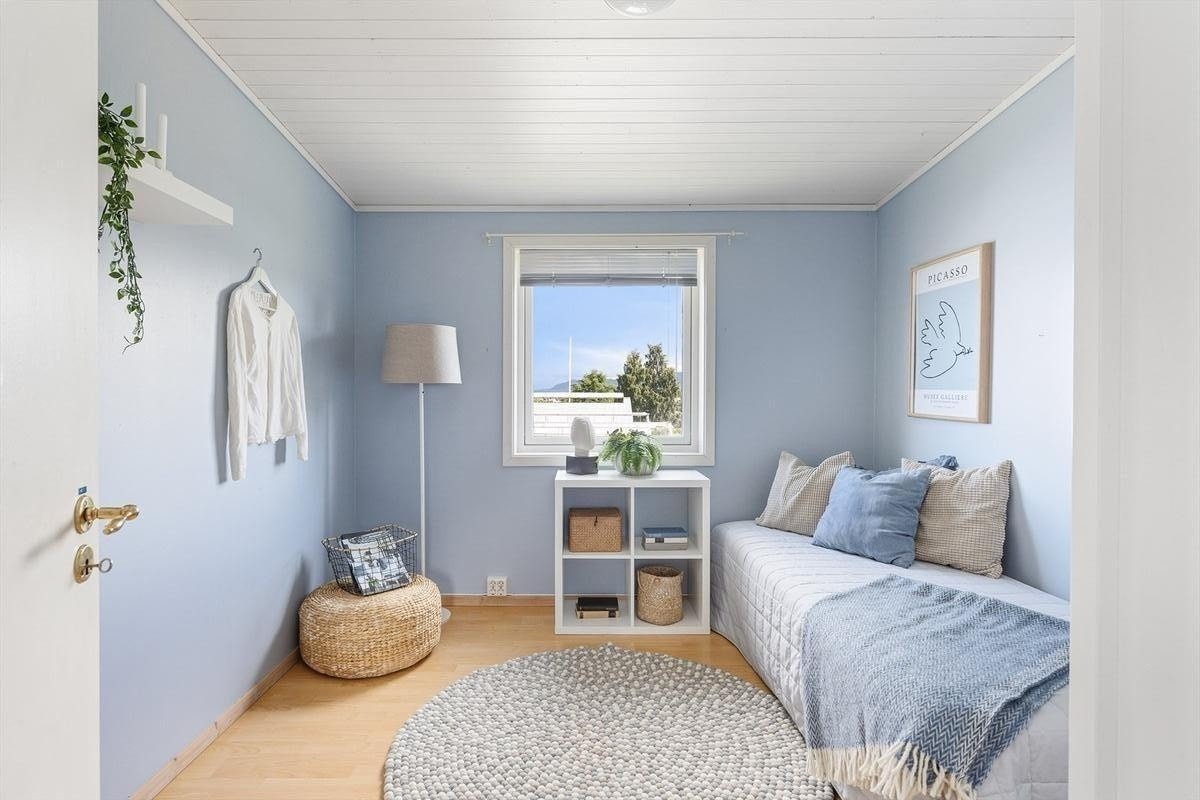 Blir ledig: Soverom på ca 9 kvm. Galleribilde