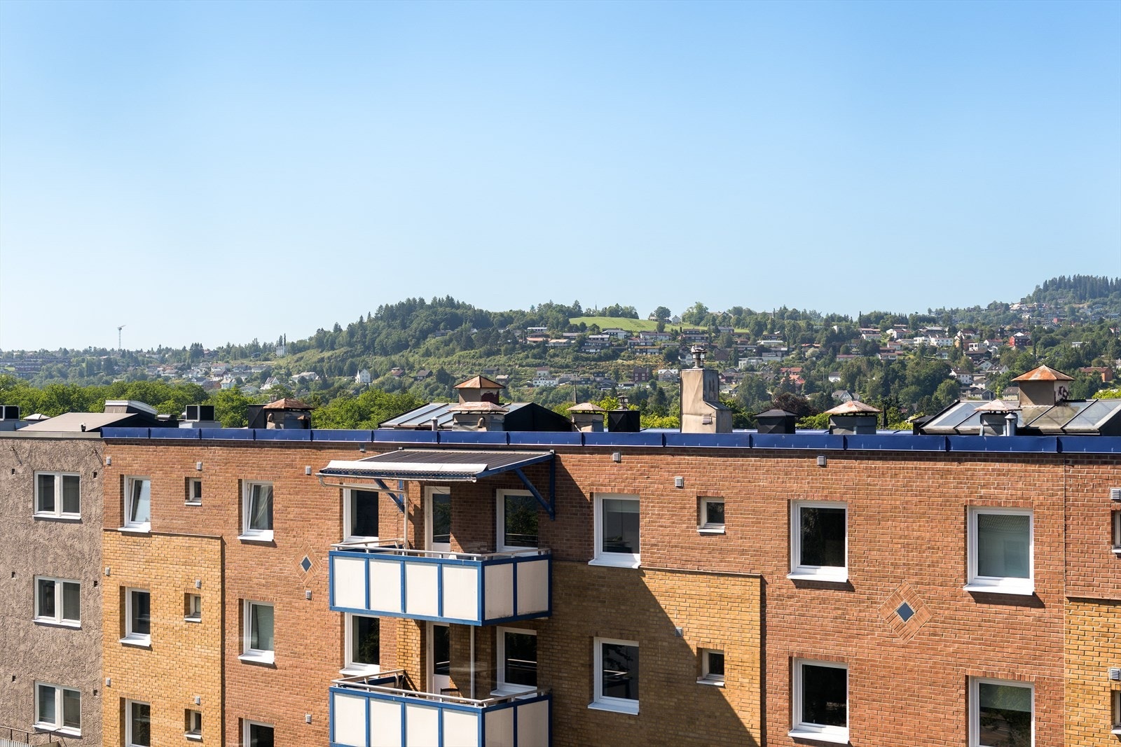 Med beliggenhet i byggets 7. etasje, sikrer man seg lite innsyn og god utsikt. Galleribilde