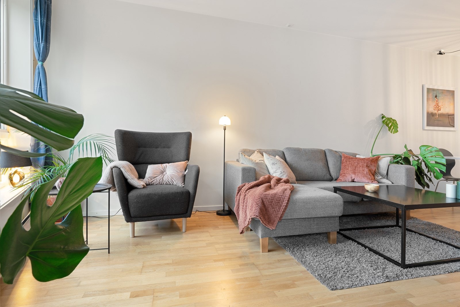 God plass til stor salong i stuen Galleribilde