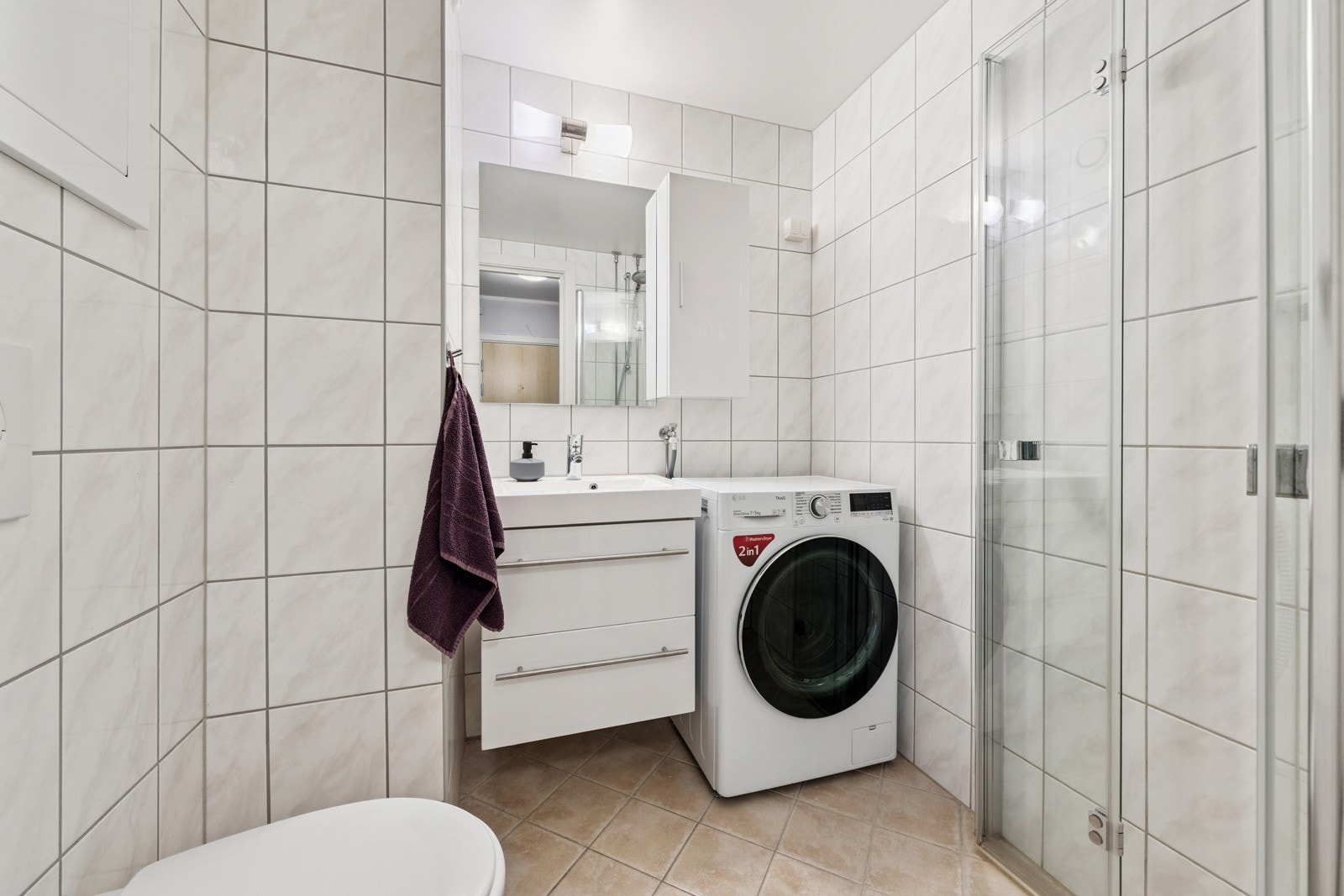 Opplegg for vaskemaskin. Vaskemaskin medfølger ikke. Galleribilde