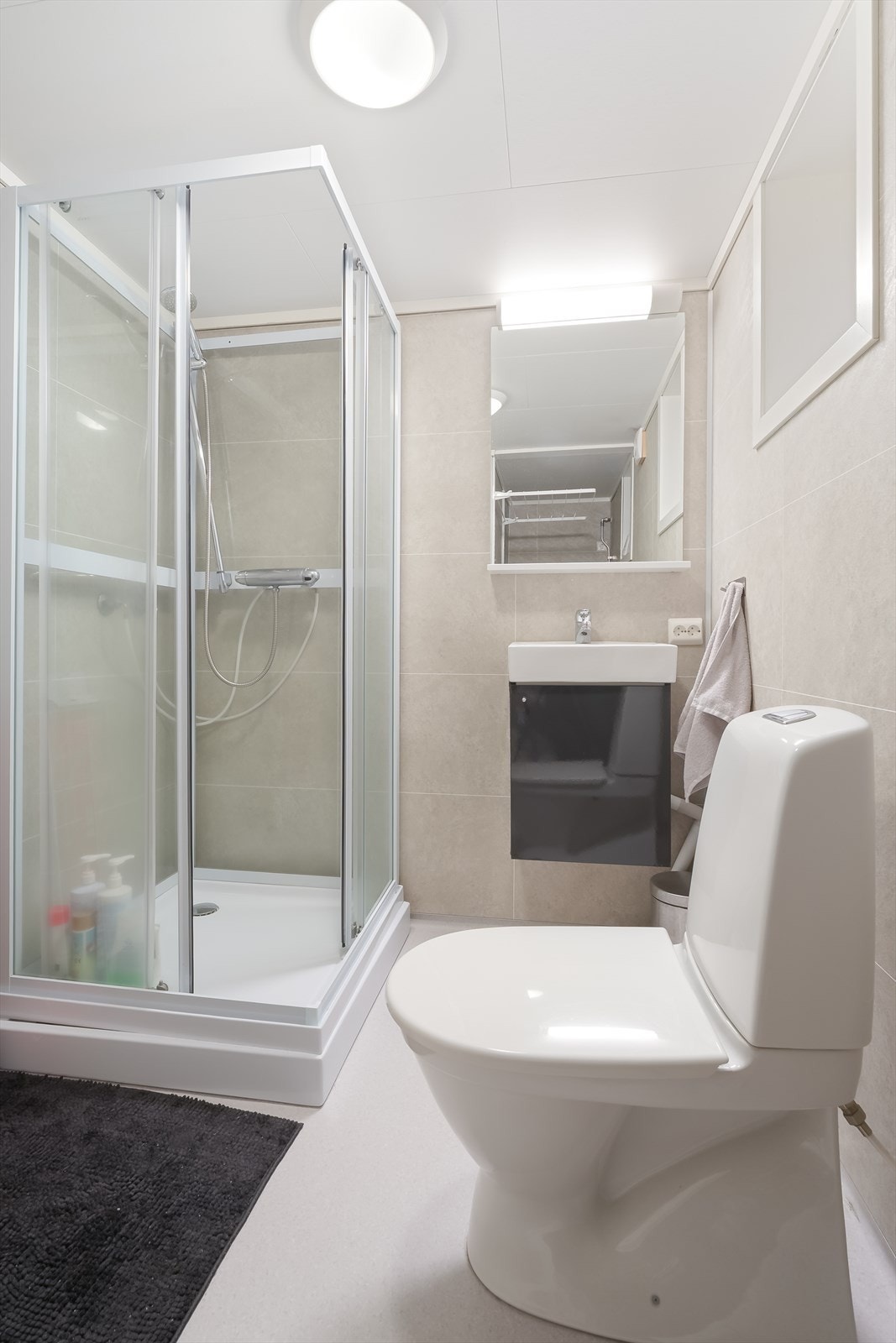 Bad i kjeller. Galleribilde