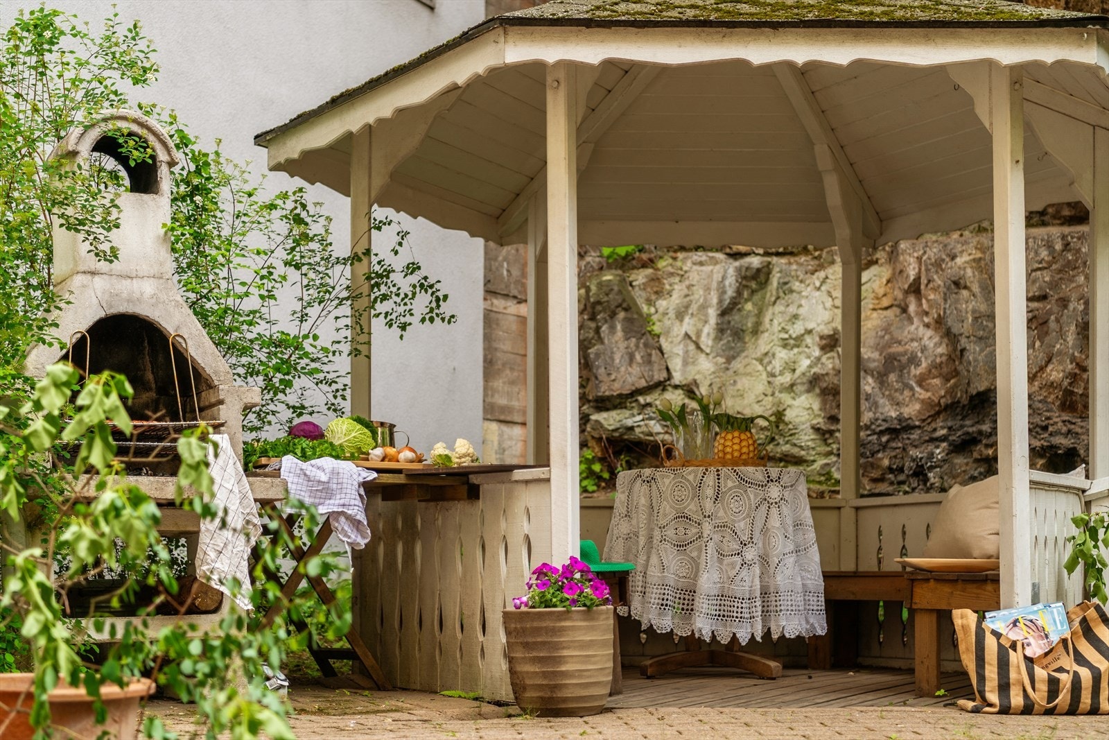"Naboene er kjempeskjønne! De fleste har bodd her i mange år, og det er et svært godt nabolagskap." - Selger Galleribilde