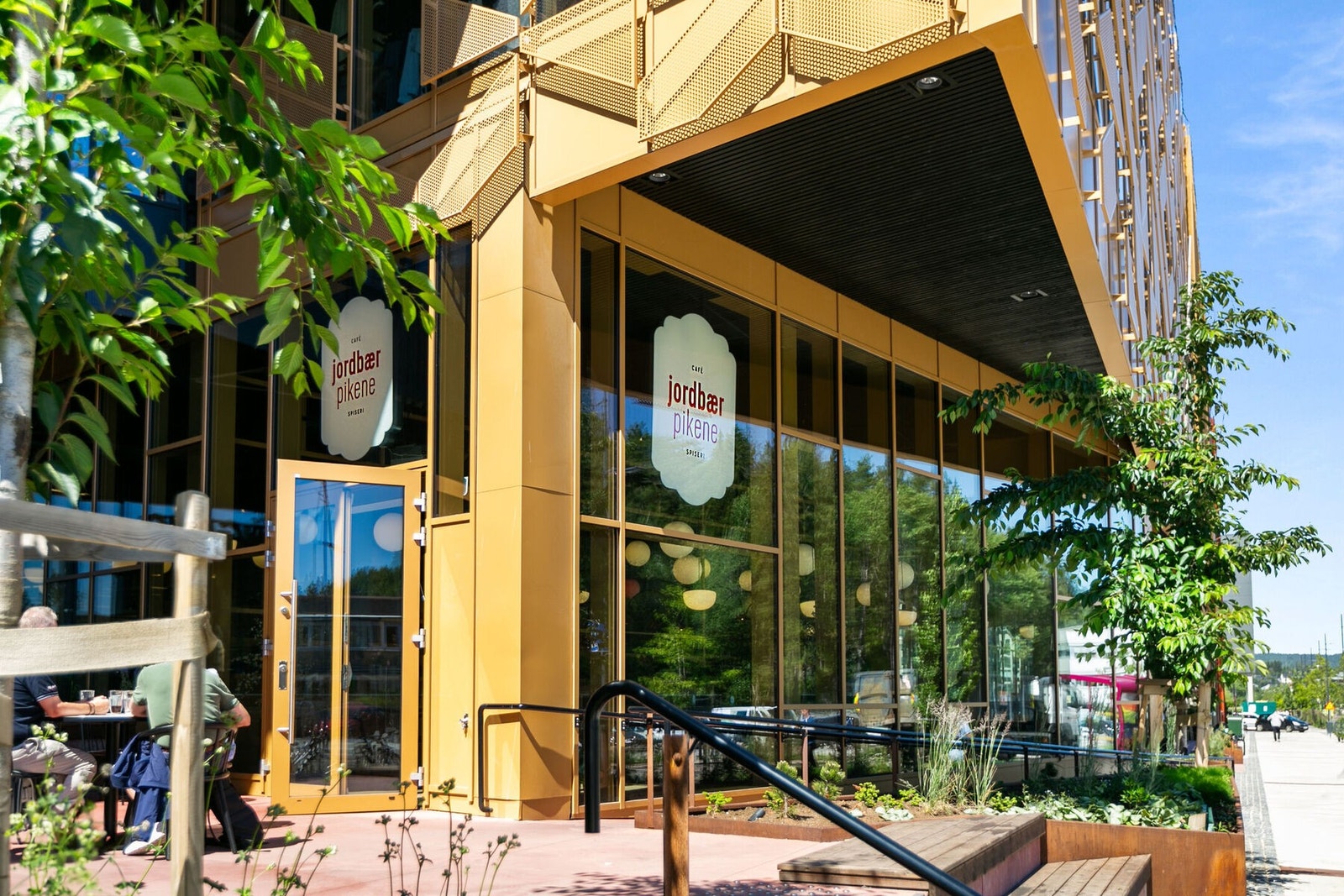 Triaden og Skårer byr på en rekke bra spisesteder og kaféer Galleribilde