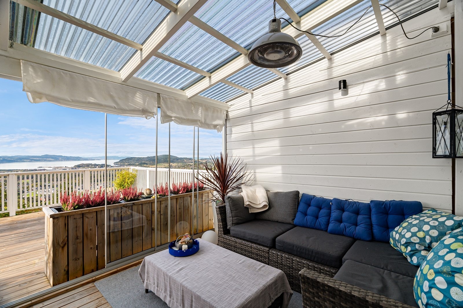 Innglasset terrasse 14,4 kvadratmeter Galleribilde