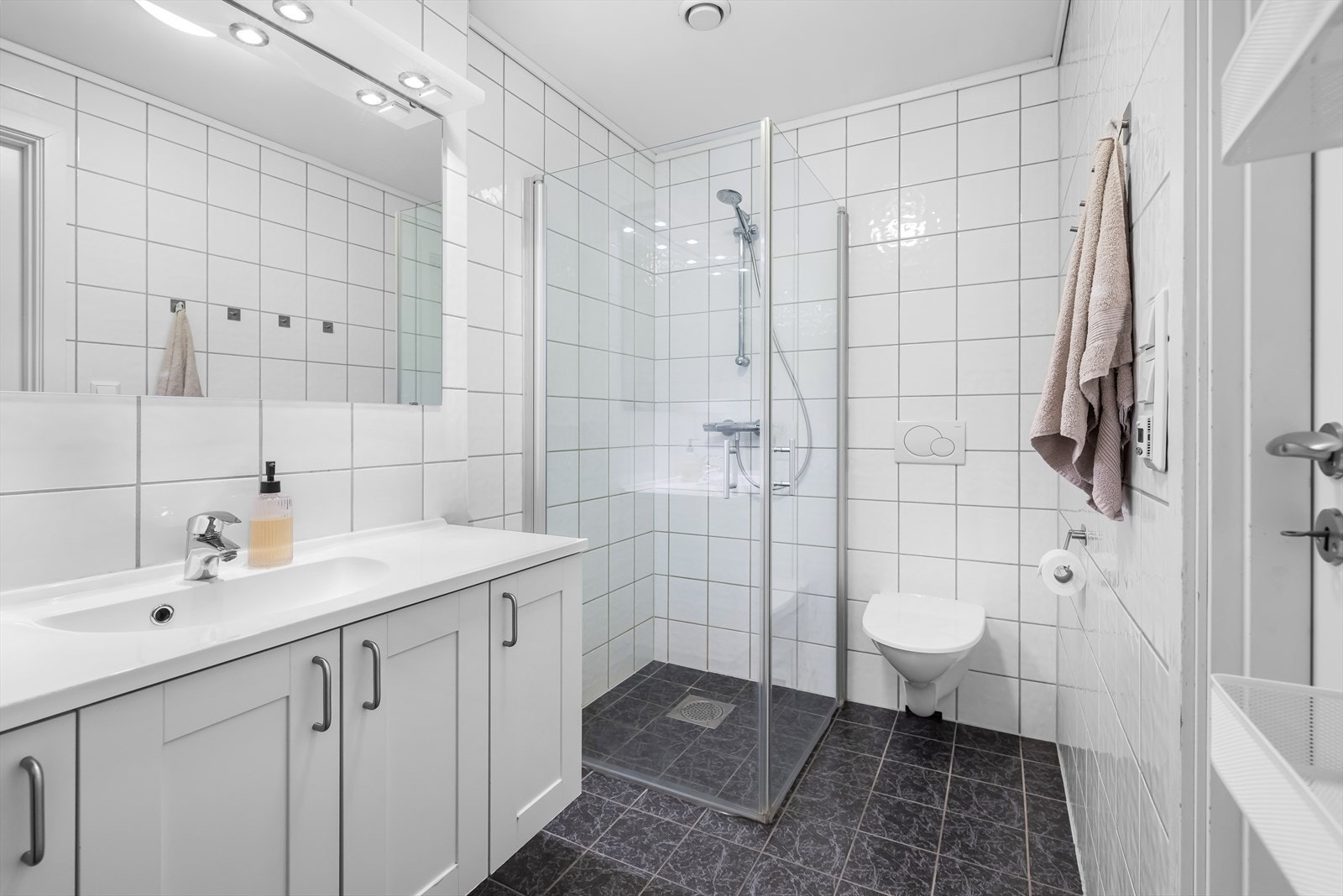 Baderom i 2.etg. Galleribilde