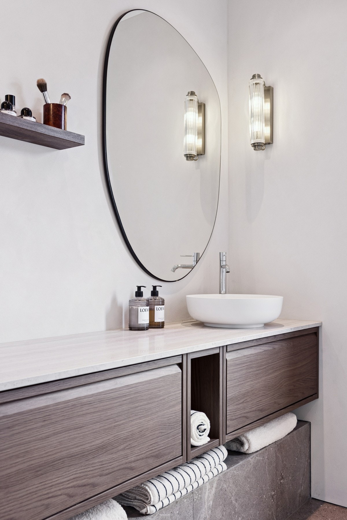 Nyoppusset bad fra 2025 med stilren utførsel gir en eksklusiv spafølelse Galleribilde