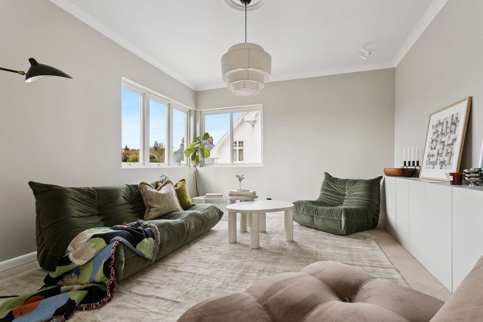 Ett flott rom som byr på god plass og lekre overflater! Galleribilde