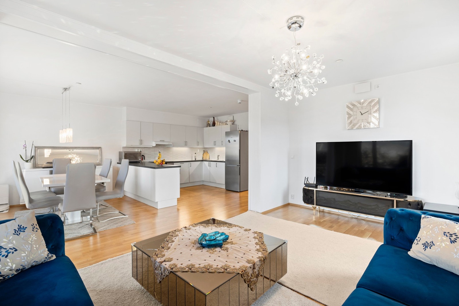 Dette er en 4-roms endeleilighet fra 2018 Galleribilde