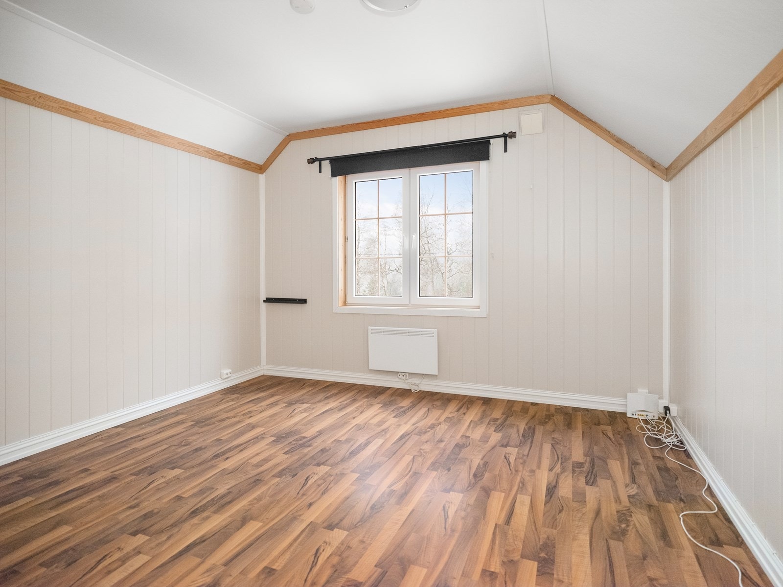 Alle soverommene er av god størrelse, dette er på 14kvm Galleribilde