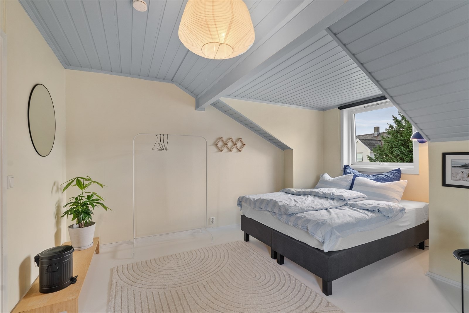 Det største soverommet i etasjen har også en sofalounge. Galleribilde