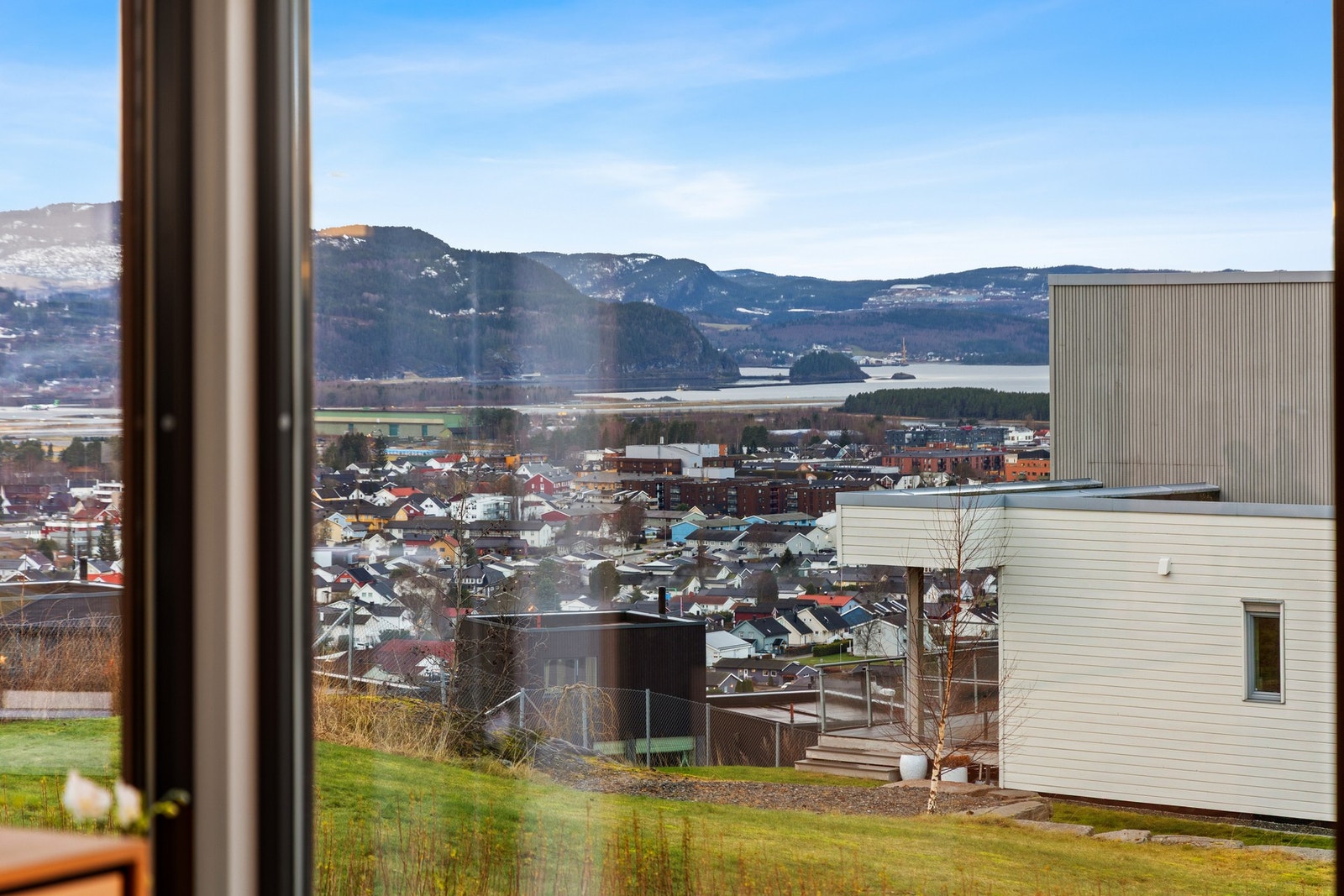 Flott utsikt utover Stjørdal. Galleribilde