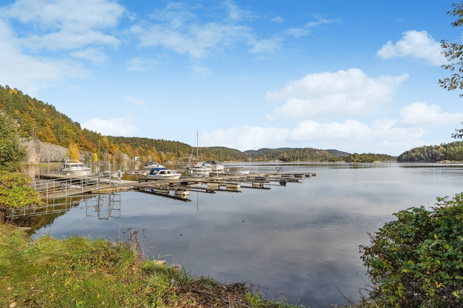 Nærområde få minutters gange fra boligen Galleribilde