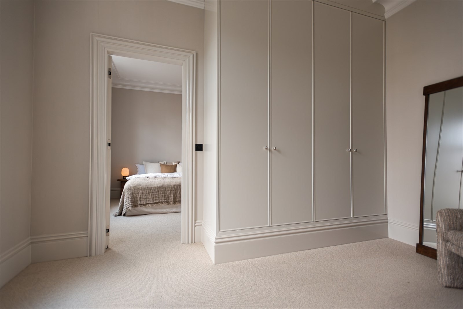 Skreddersydde garderober med belysning Galleribilde