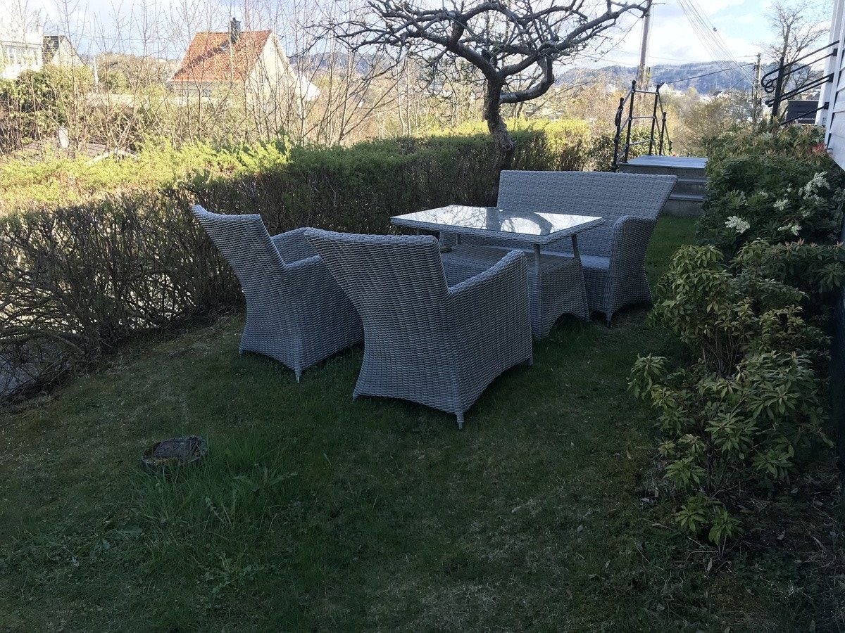 Uteplass Galleribilde