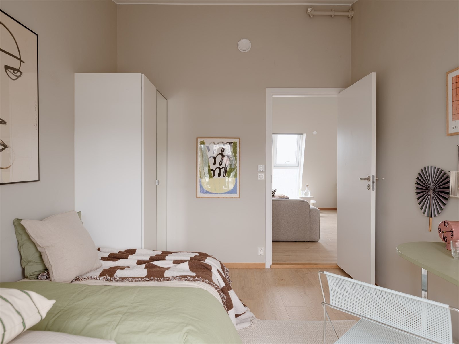 Rommets utforming gir flere innredningsmuligheter. Galleribilde