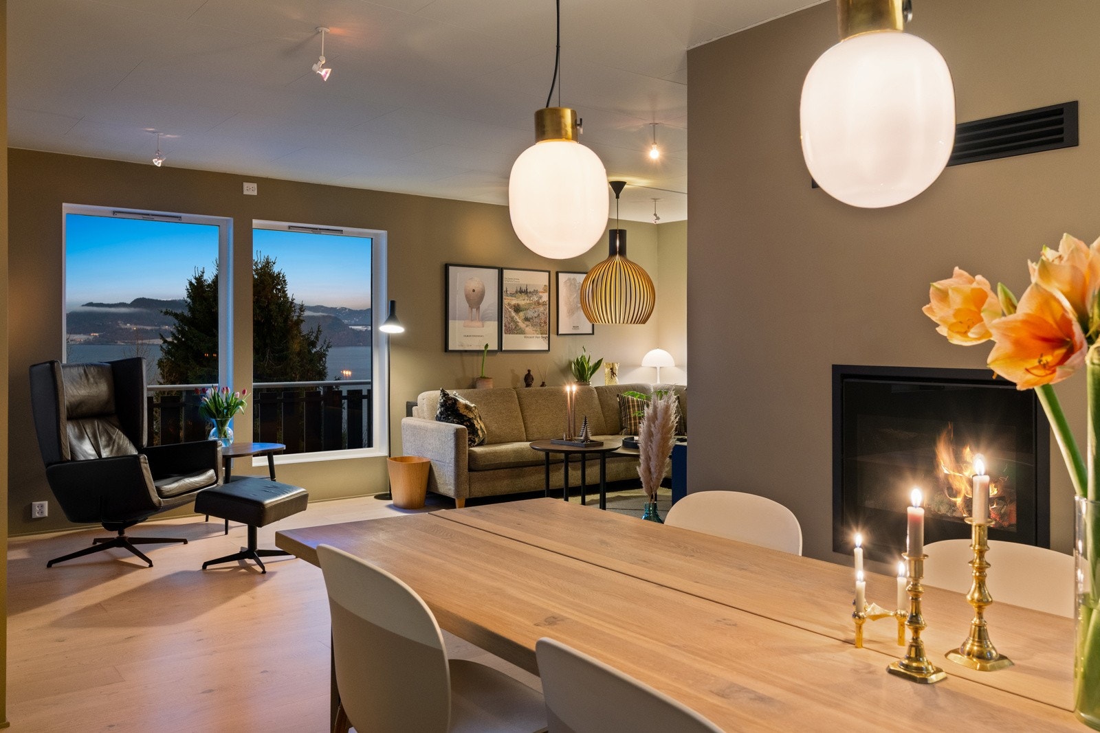 Stuen skal være et rom hvor du kan slappe av, nyte sosiale stunder og føle deg hjemme. Galleribilde