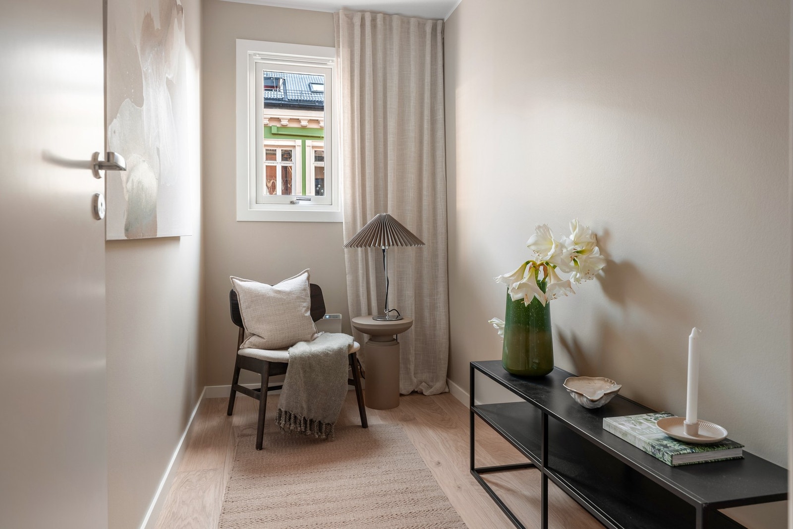 Kontor (byggemeldt som bod) og kan brukes til det man måtte ønske Galleribilde