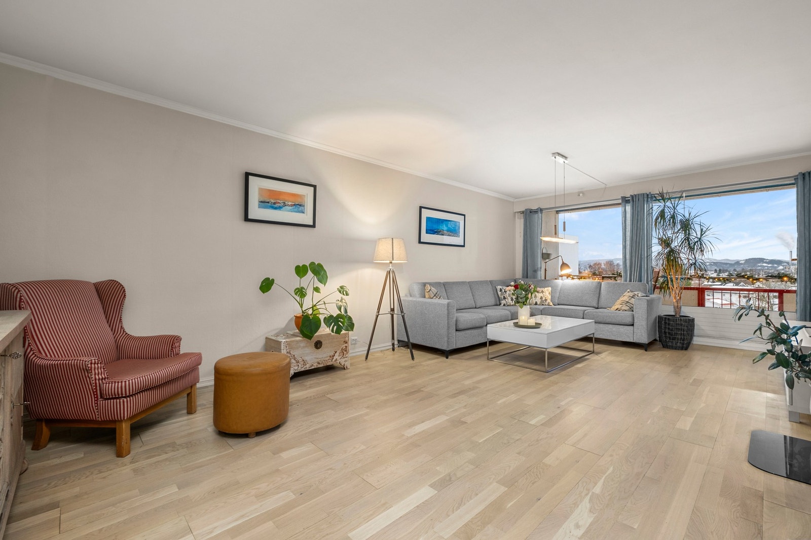 Boligen disponerer 2 boder Galleribilde