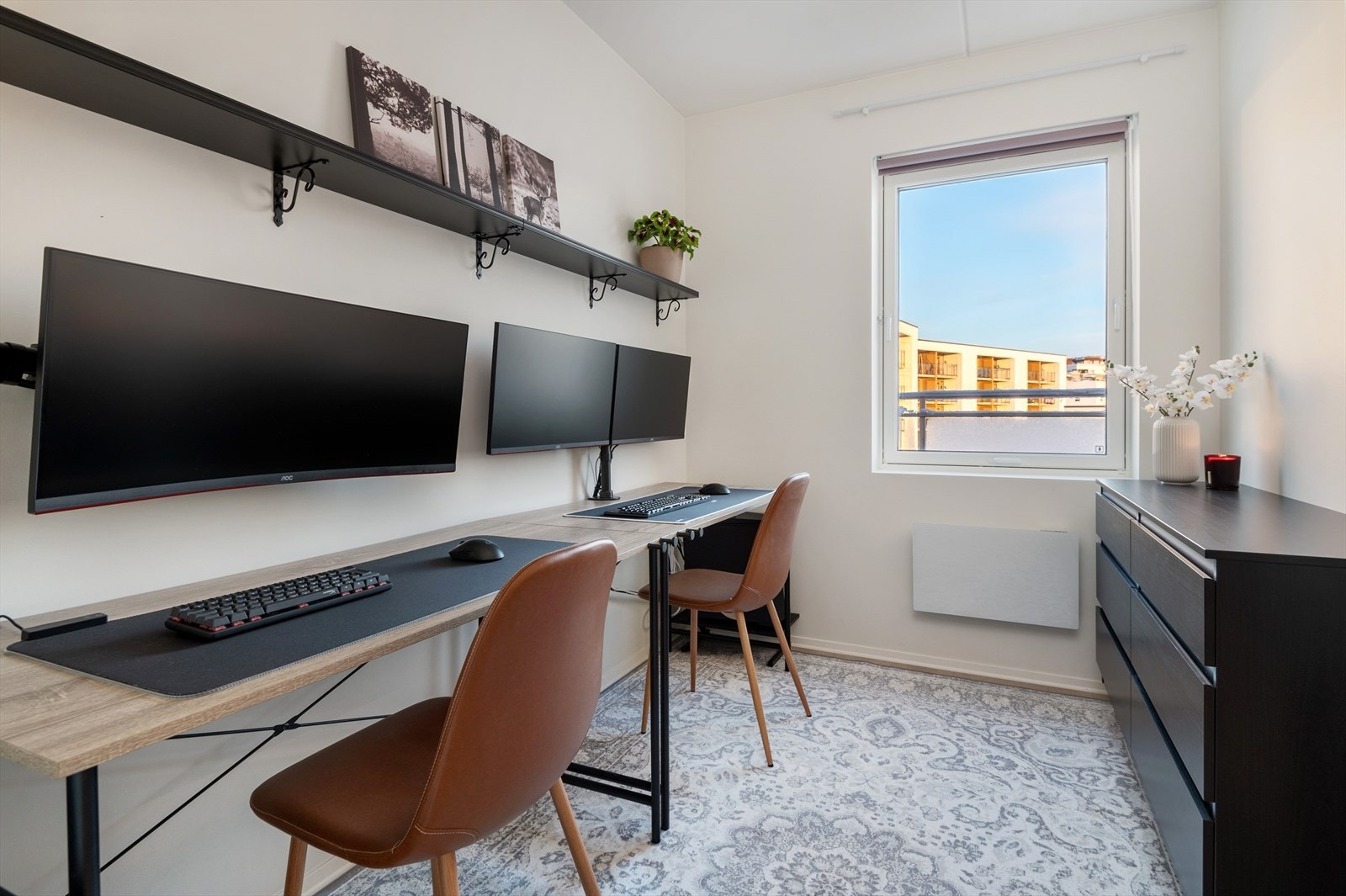 Det tredje soverommet benyttes som kontor i dag. Galleribilde