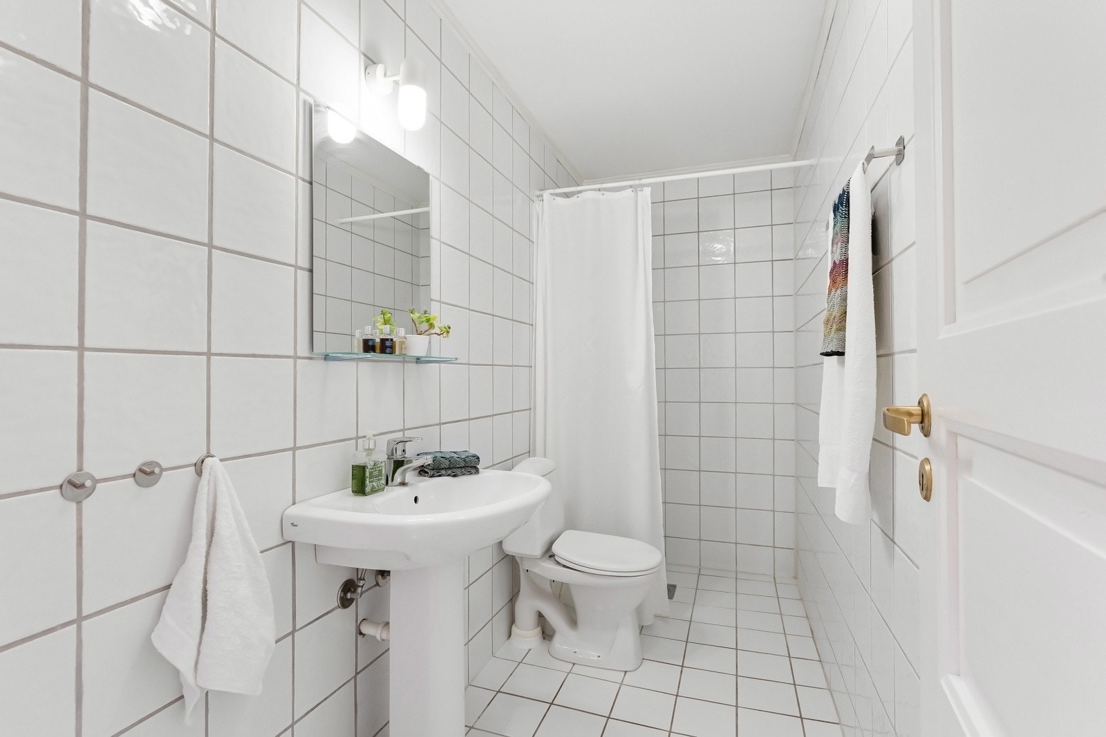 Flislagt baderom i u etg. Galleribilde