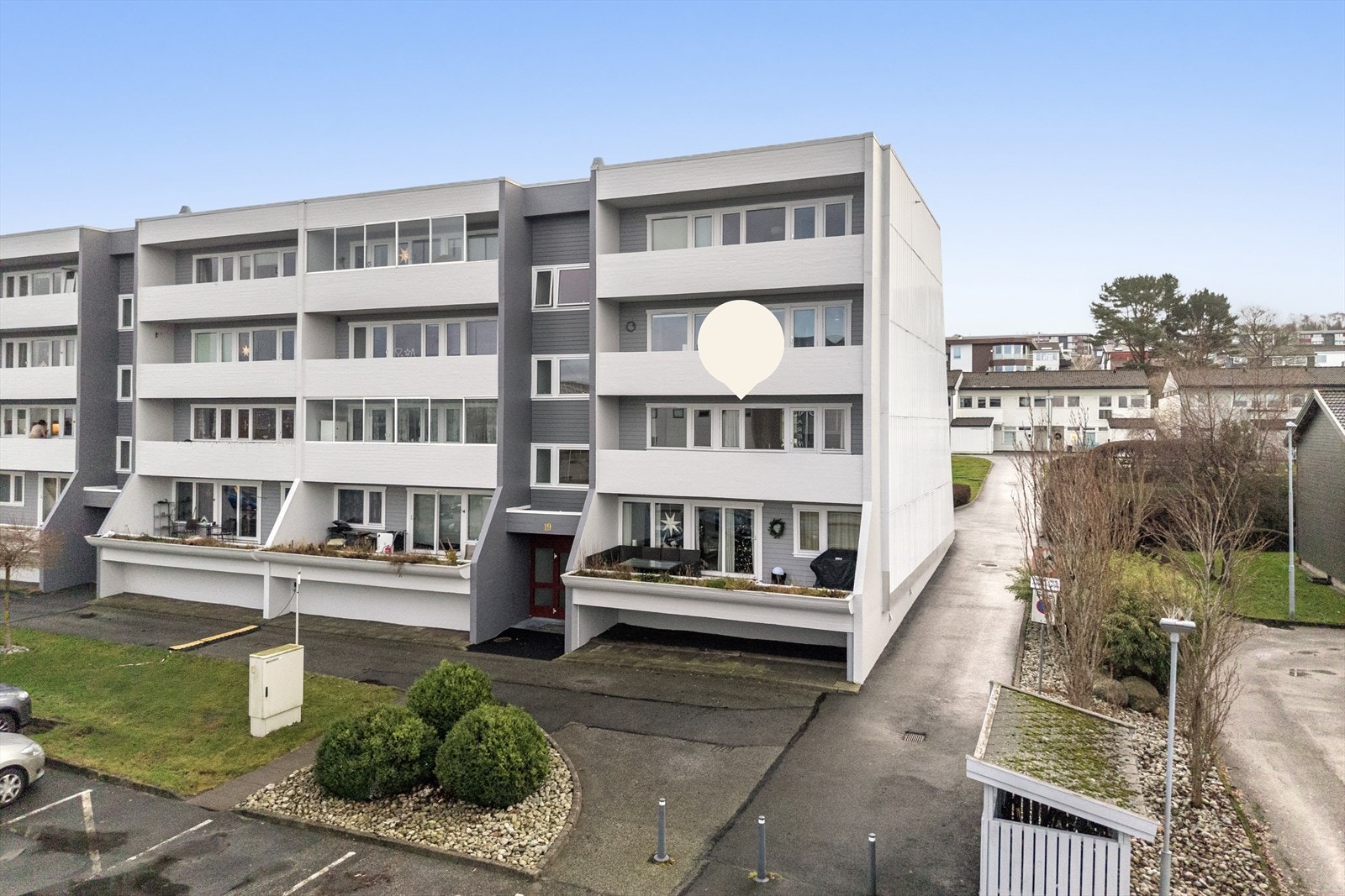 Begge balkongene måler totalt 25 m² og er virkelig en verdifull tilleggsfordel for denne flotte leiligheten. Galleribilde