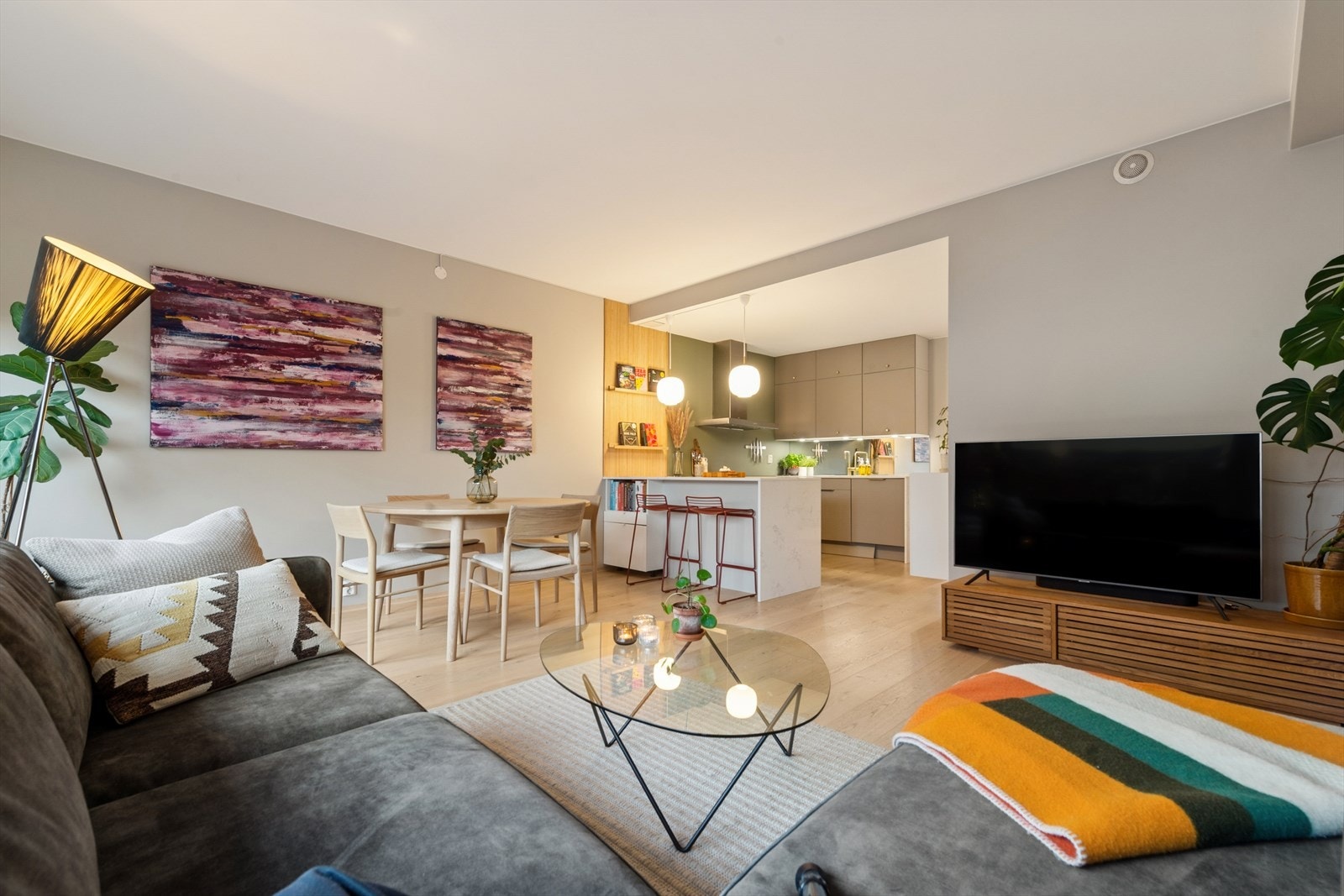 Et sted man vil trives. Galleribilde