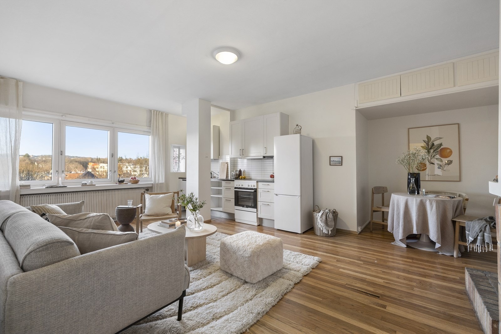 Romslig 1-roms på hele 32 kvm. I tillegg medfølger kjellerbod Galleribilde