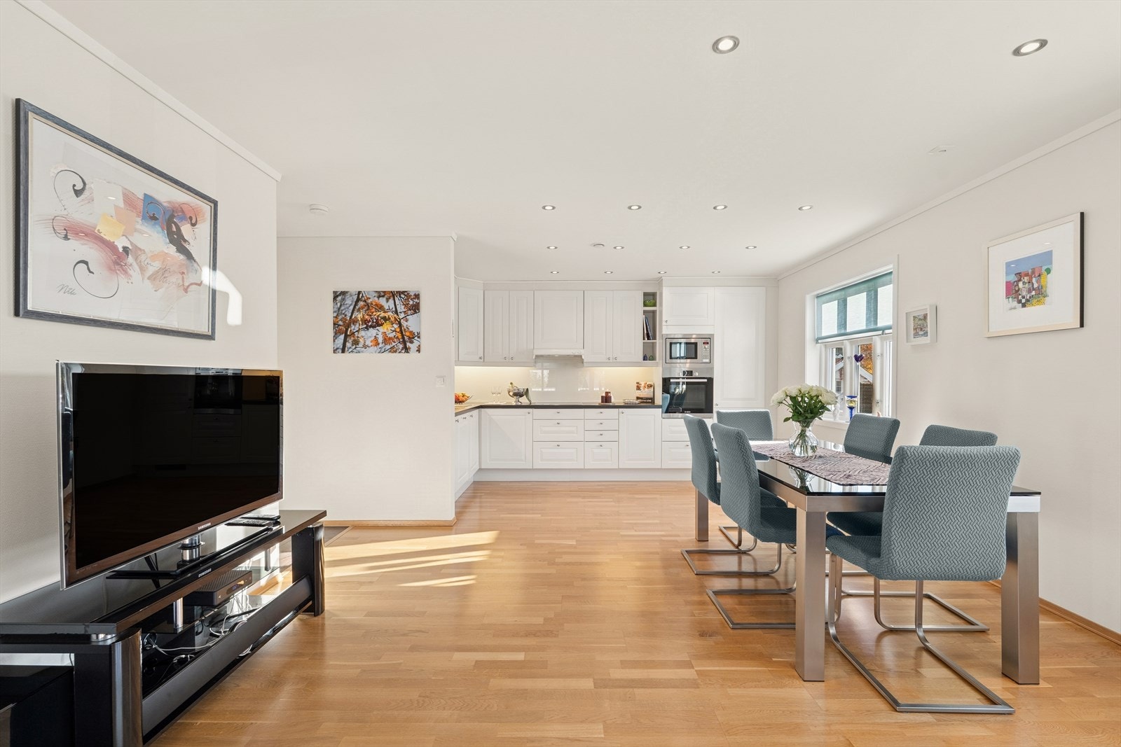 Leiligheten har en funksjonell og fin planløsning. Galleribilde