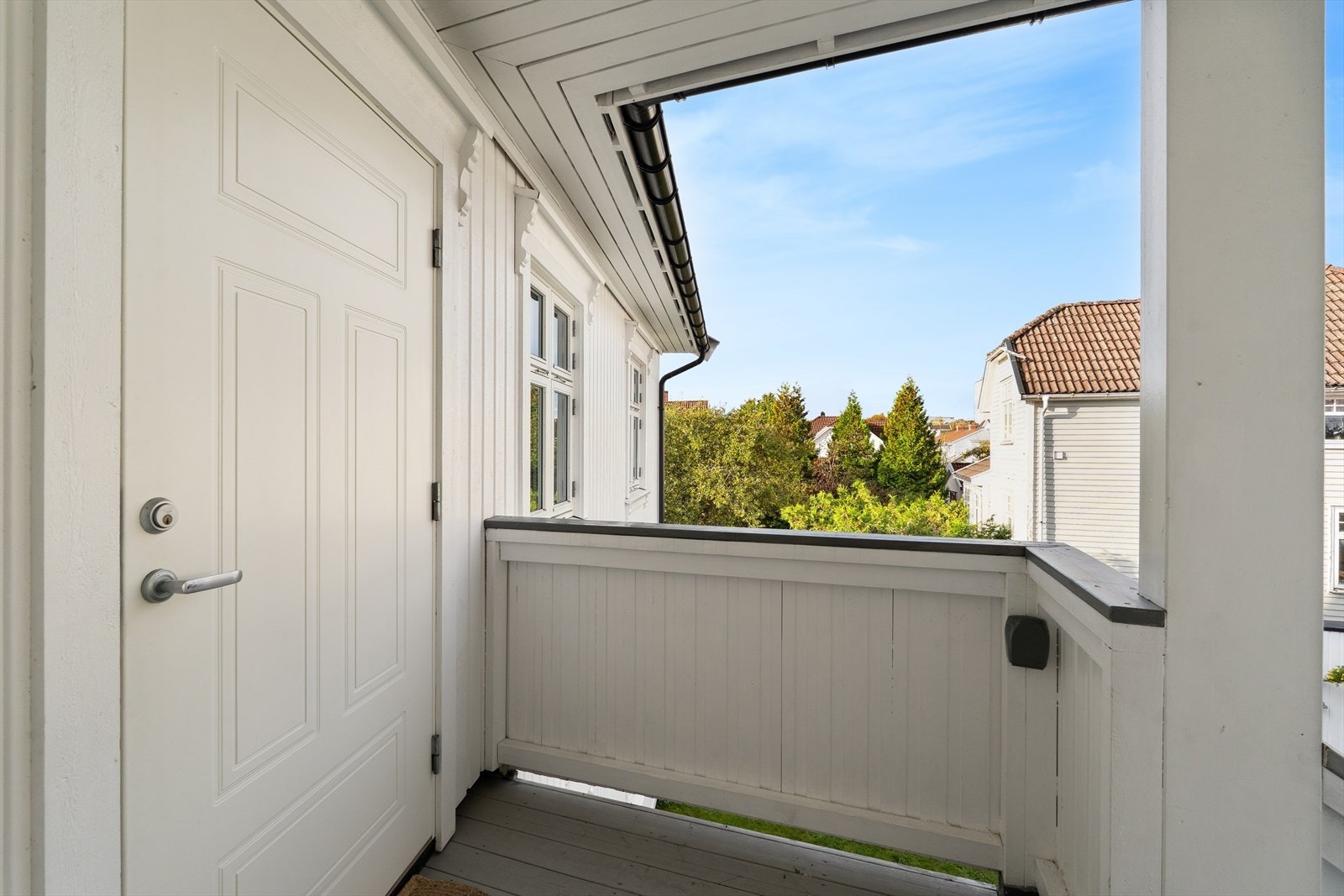 Overbygget inngangsparti Galleribilde