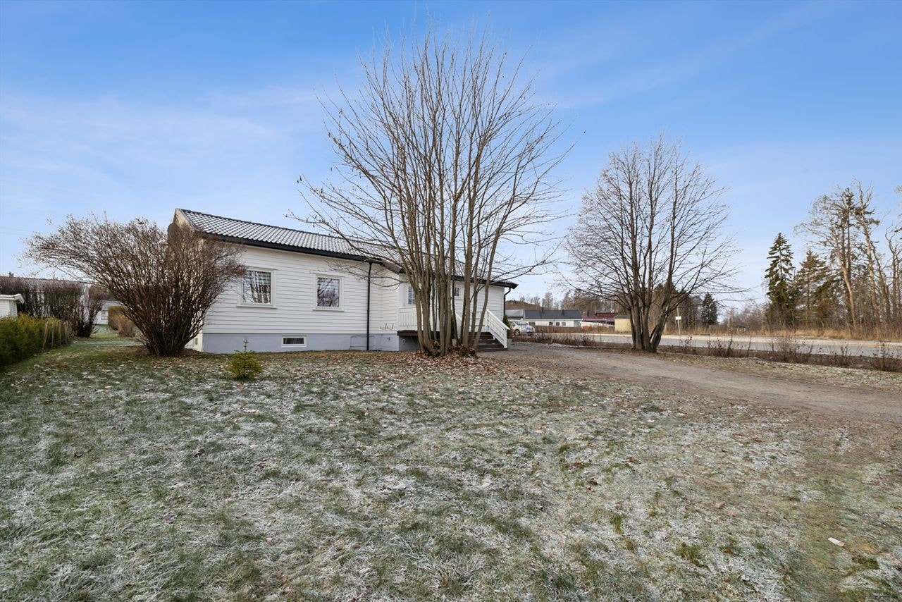 En barnevennlig beliggenhet med kort gangavstand til Stavsberg barneskole og barnehage. Galleribilde