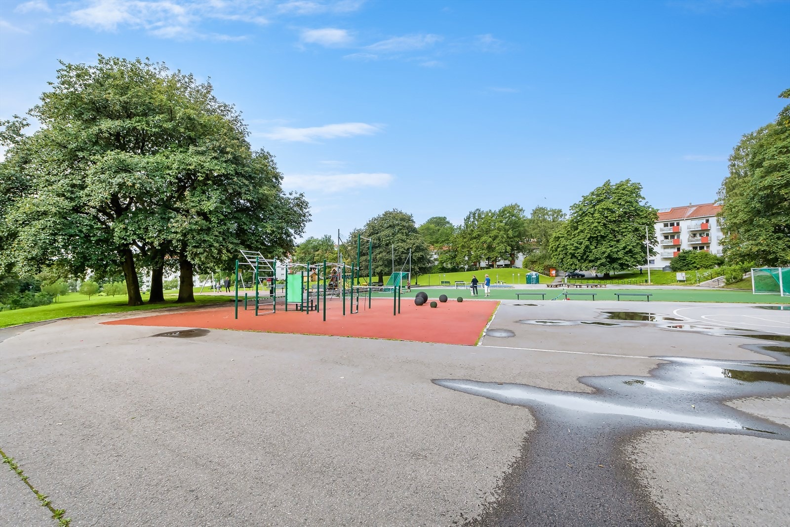 Her finner man store parkområder, utegym og lekeområder for de minste. Galleribilde