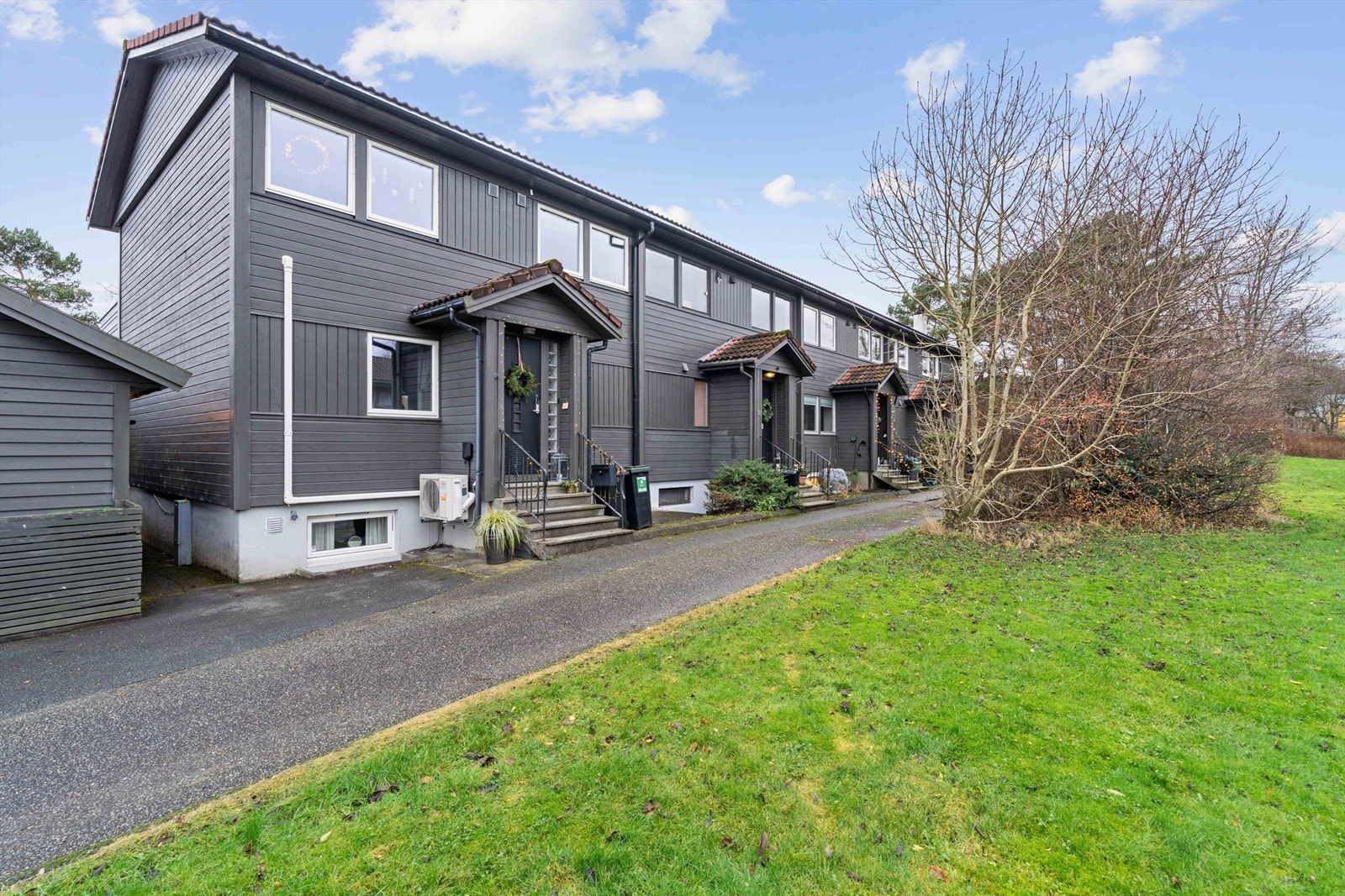 Fasade/inngangsparti. Galleribilde