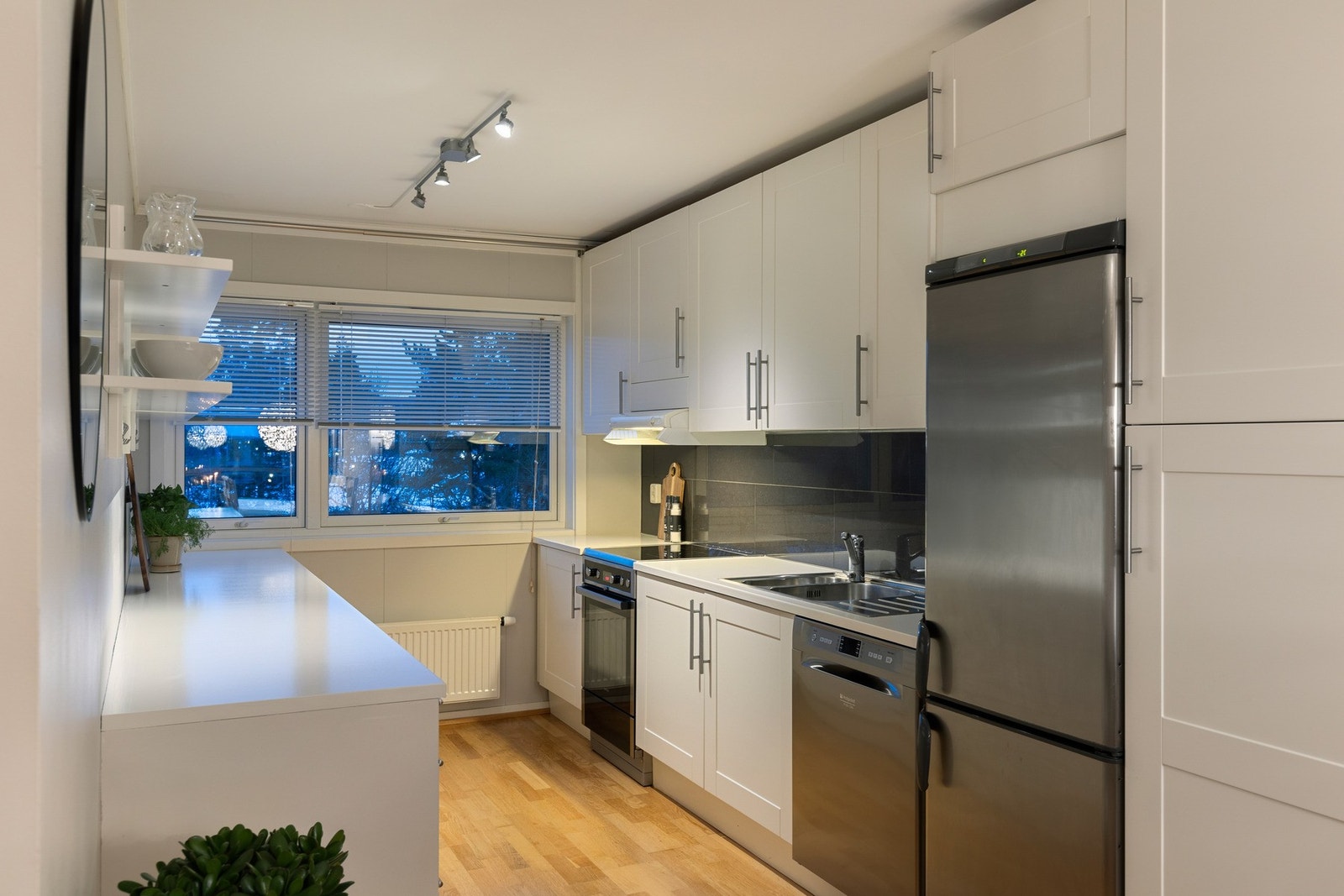 Kjøkkenet er romslig og har fått TG1 av takstmann Galleribilde