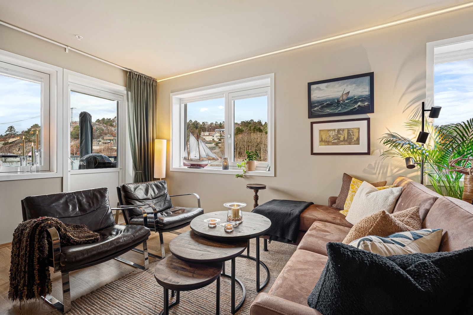 Del av stuen Galleribilde