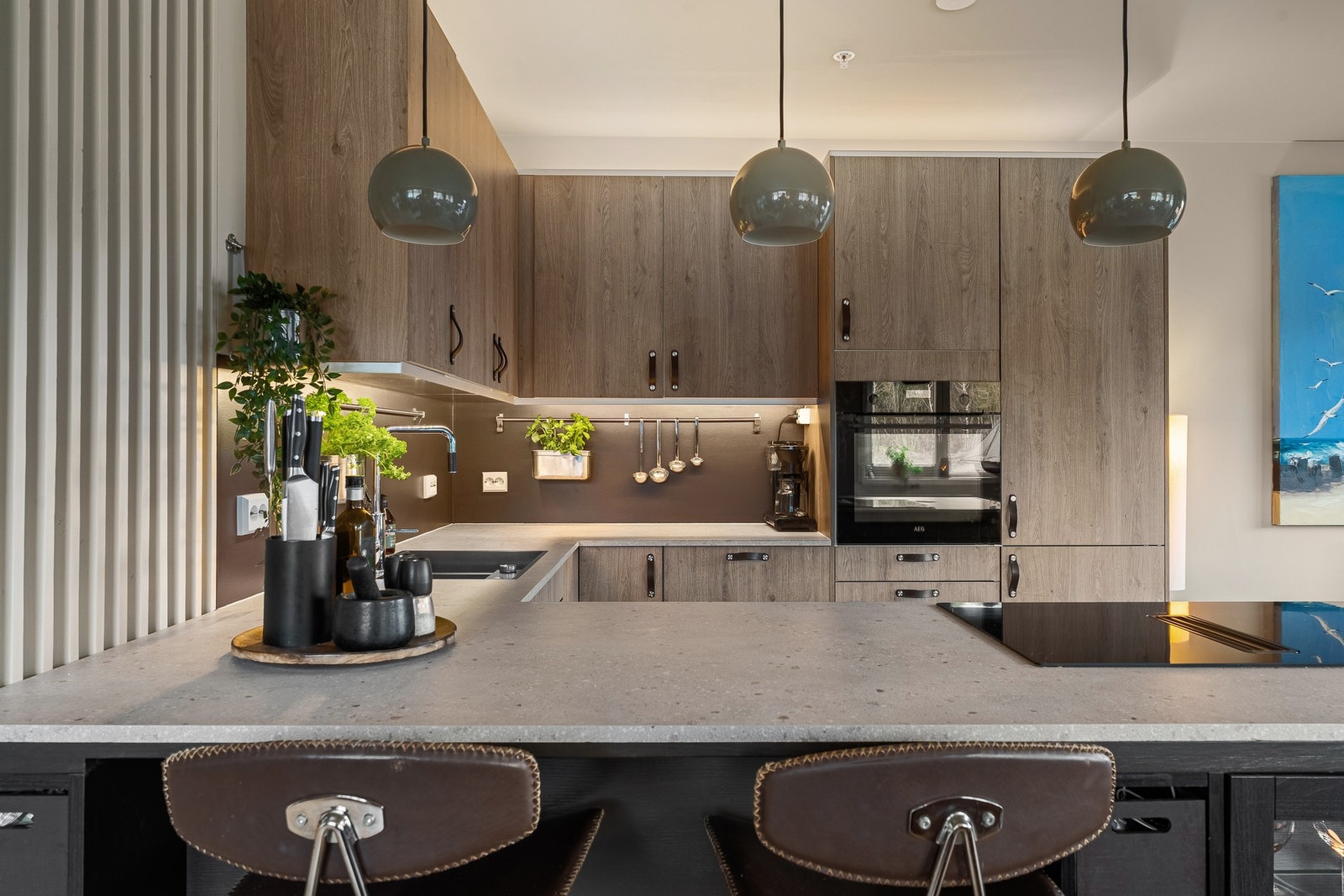 Barløsning med spiseplass på kjøkkenet Galleribilde