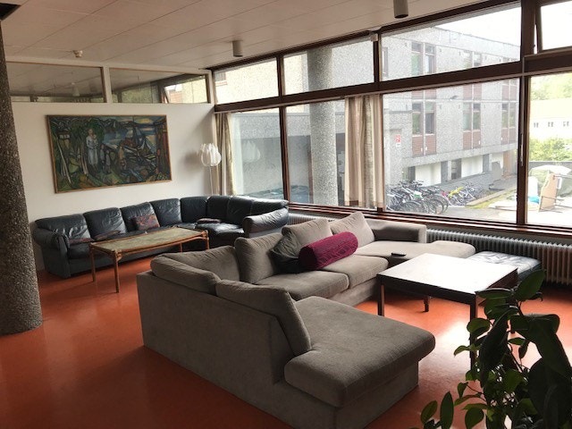 Fellesstuer Galleribilde