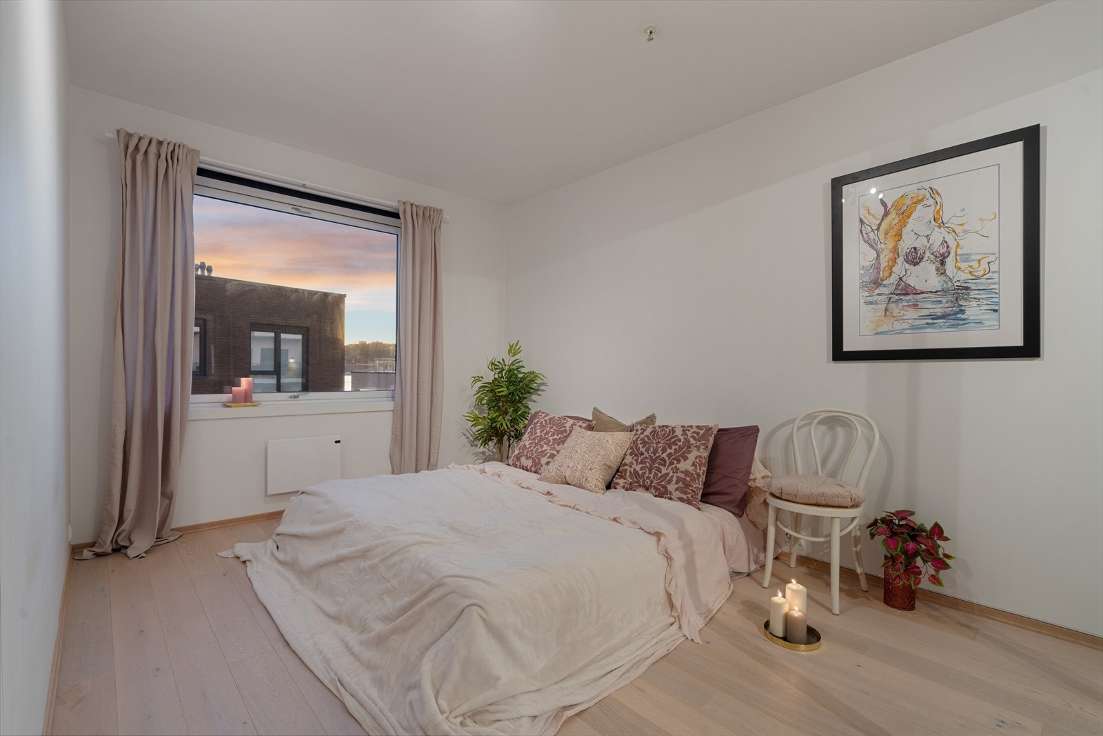 Her kan du faktisk se til sjøen og følge med på aktivitetene på Kristiansand Havn. Galleribilde