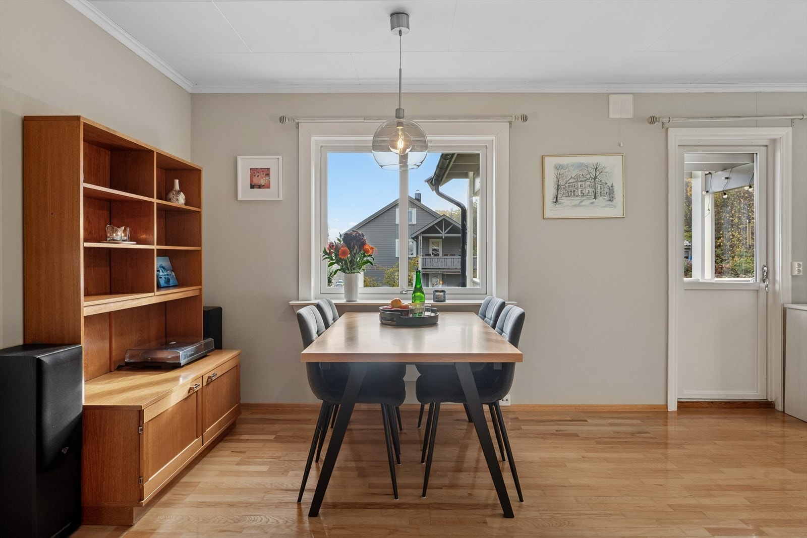 Her kan du invitere til hyggelig sammenkomster med familie og venner. Galleribilde