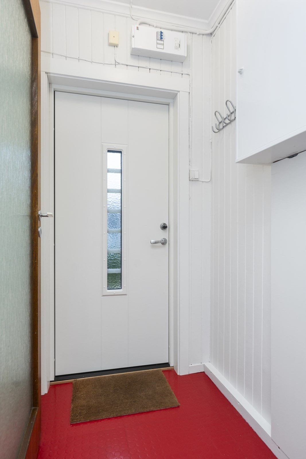 Egen inngang. Galleribilde