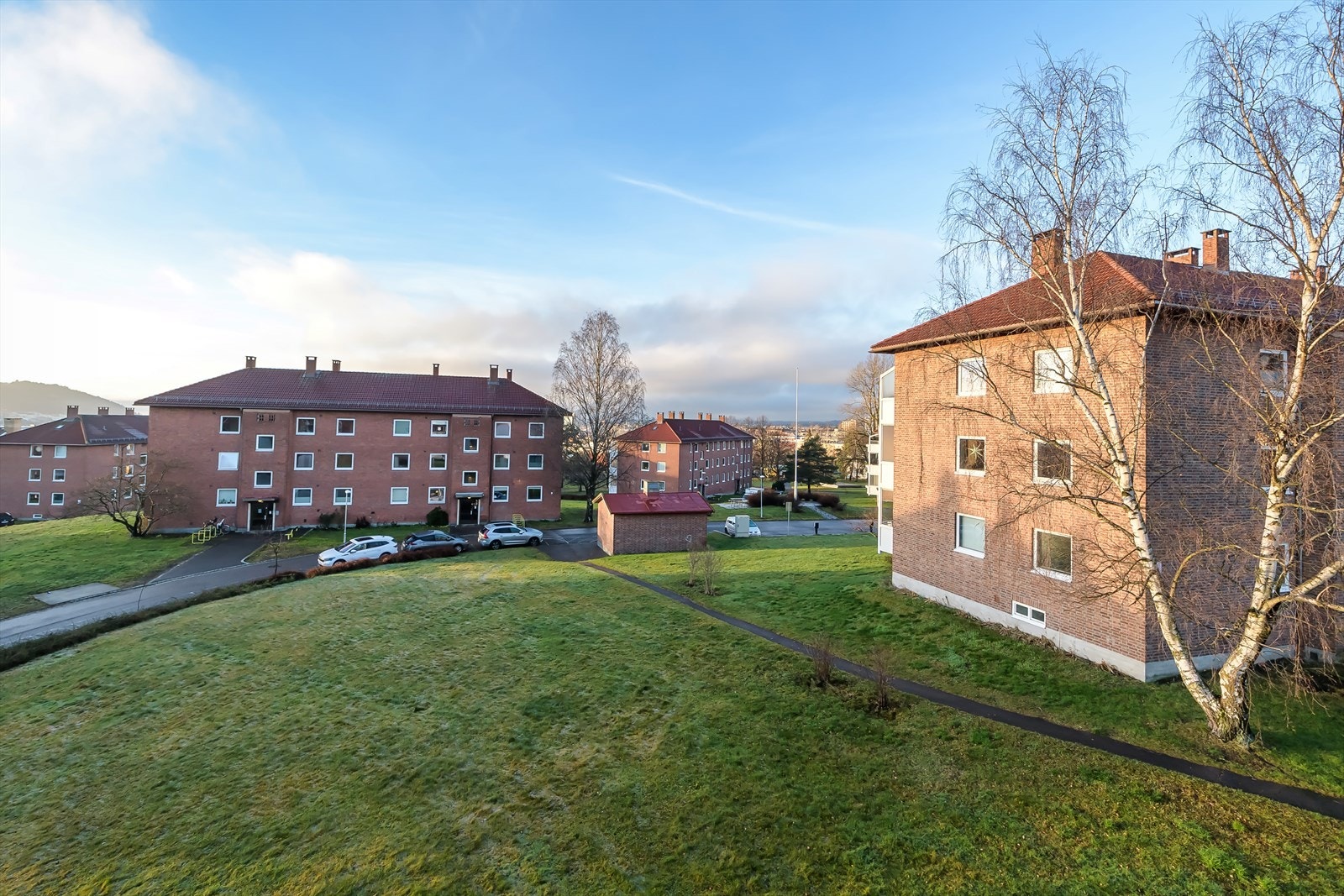 Her bor du med kort vei til kollektivtransport. Galleribilde