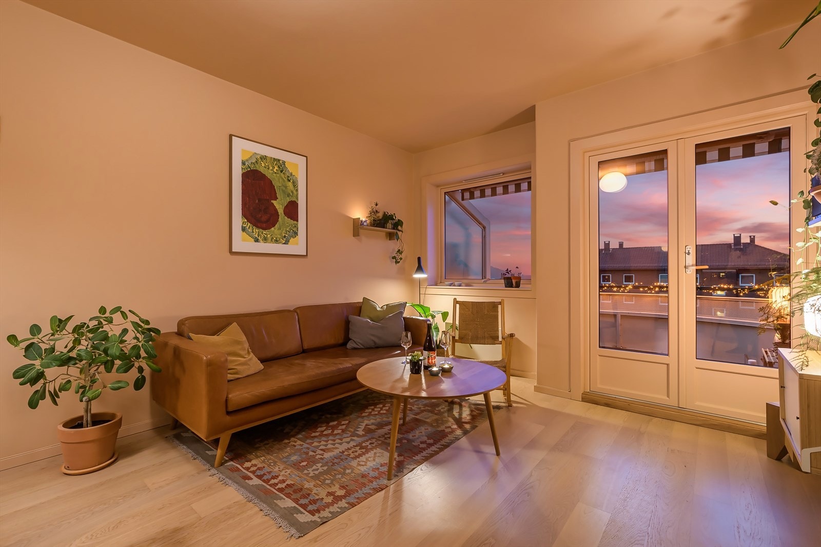 Leiligheten ligger i toppetasjen og har lite innsyn. Galleribilde