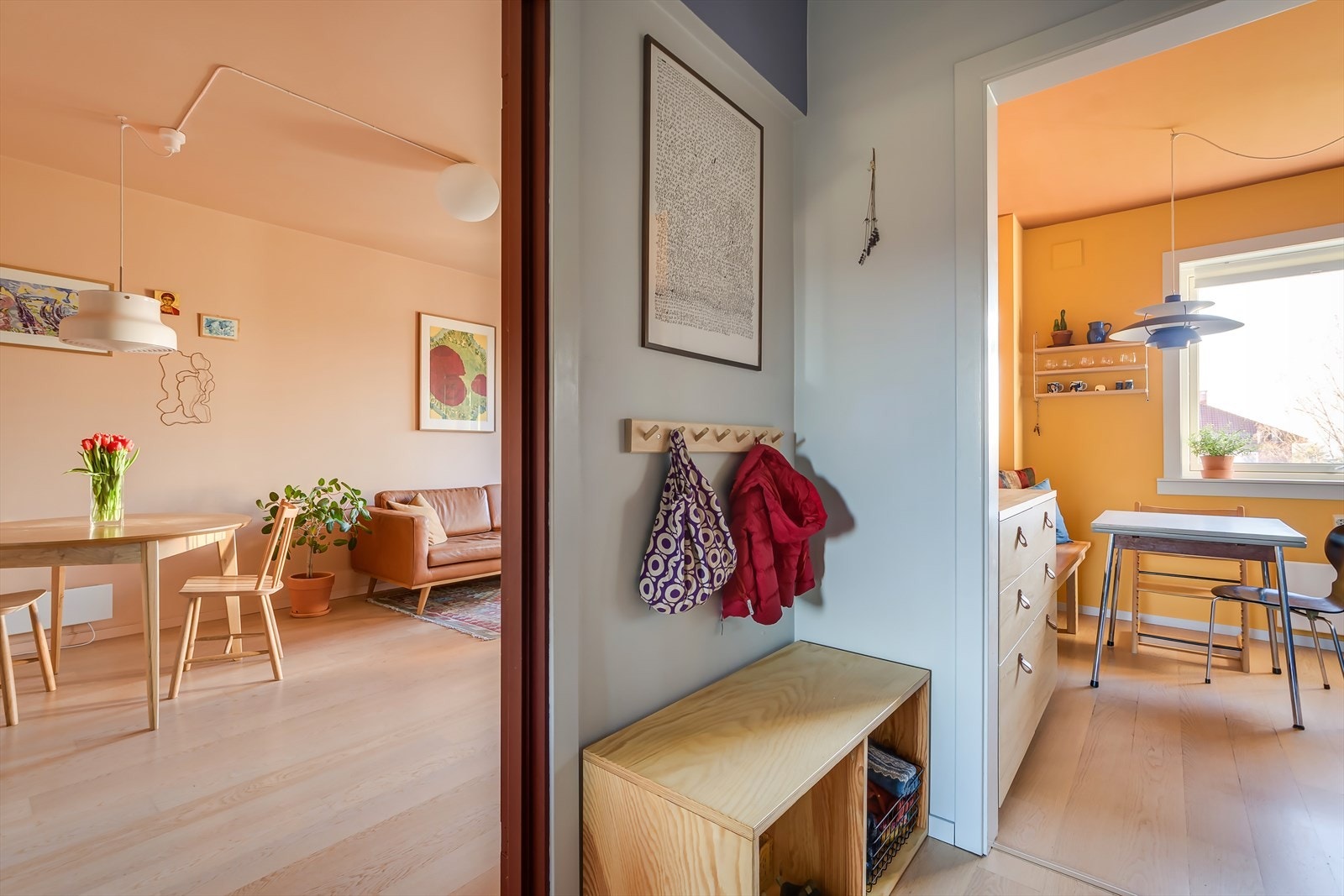 Boligen disponerer to kjellerboder og en loftsbod. Galleribilde