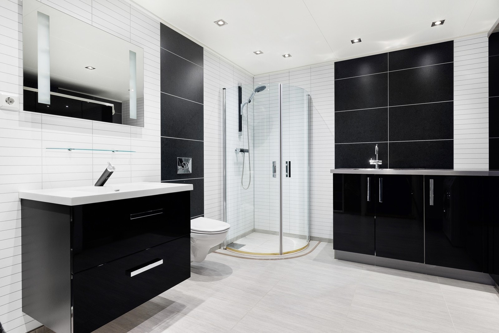 Bad / vaskerom i underetasje. (ikke godkjent) Galleribilde