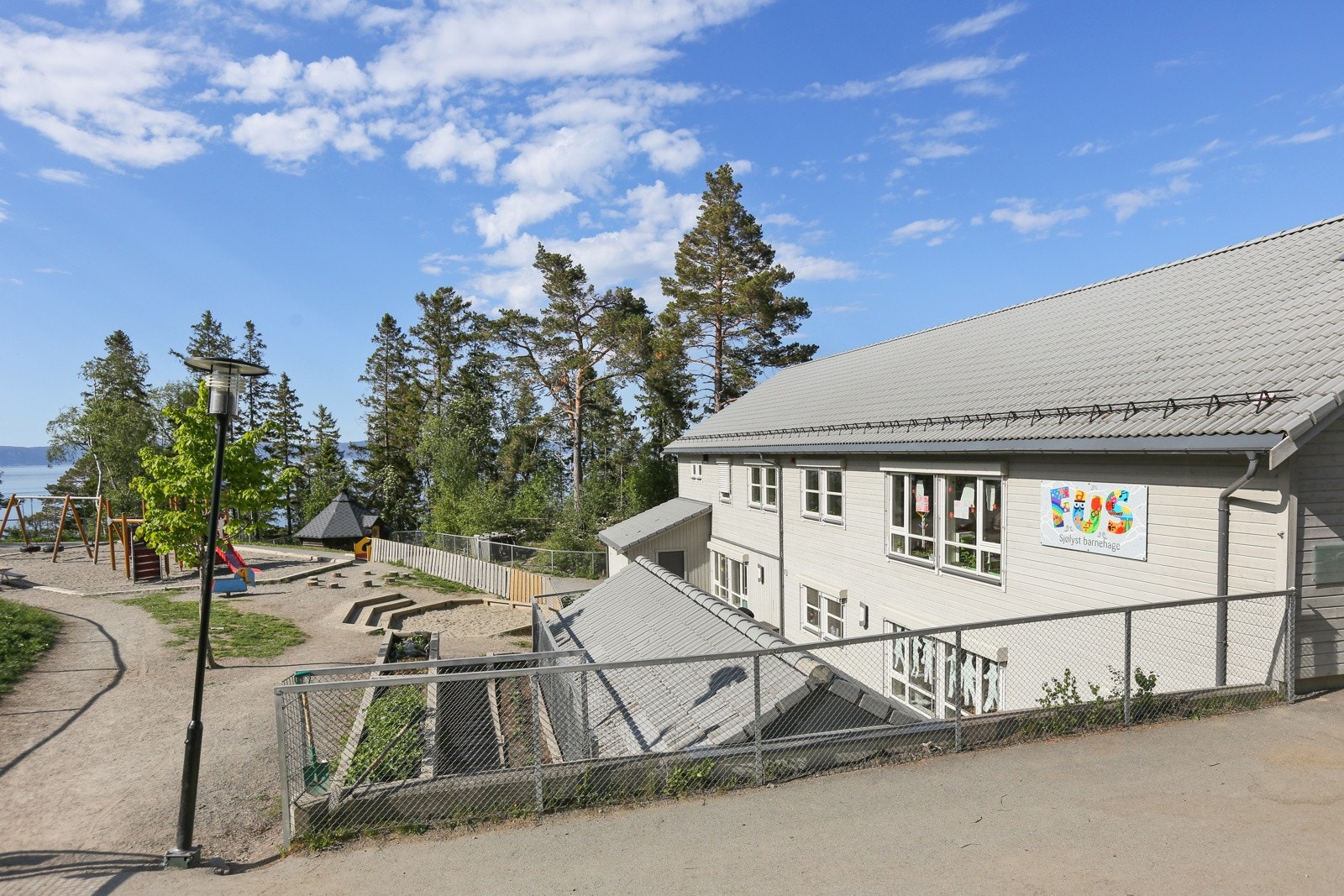 Det er flere barnehager i nærområdet. Galleribilde