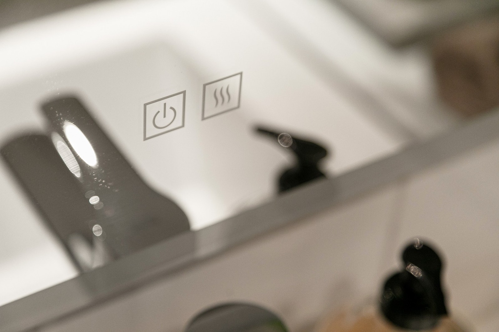 Speil med LED-lys. Galleribilde