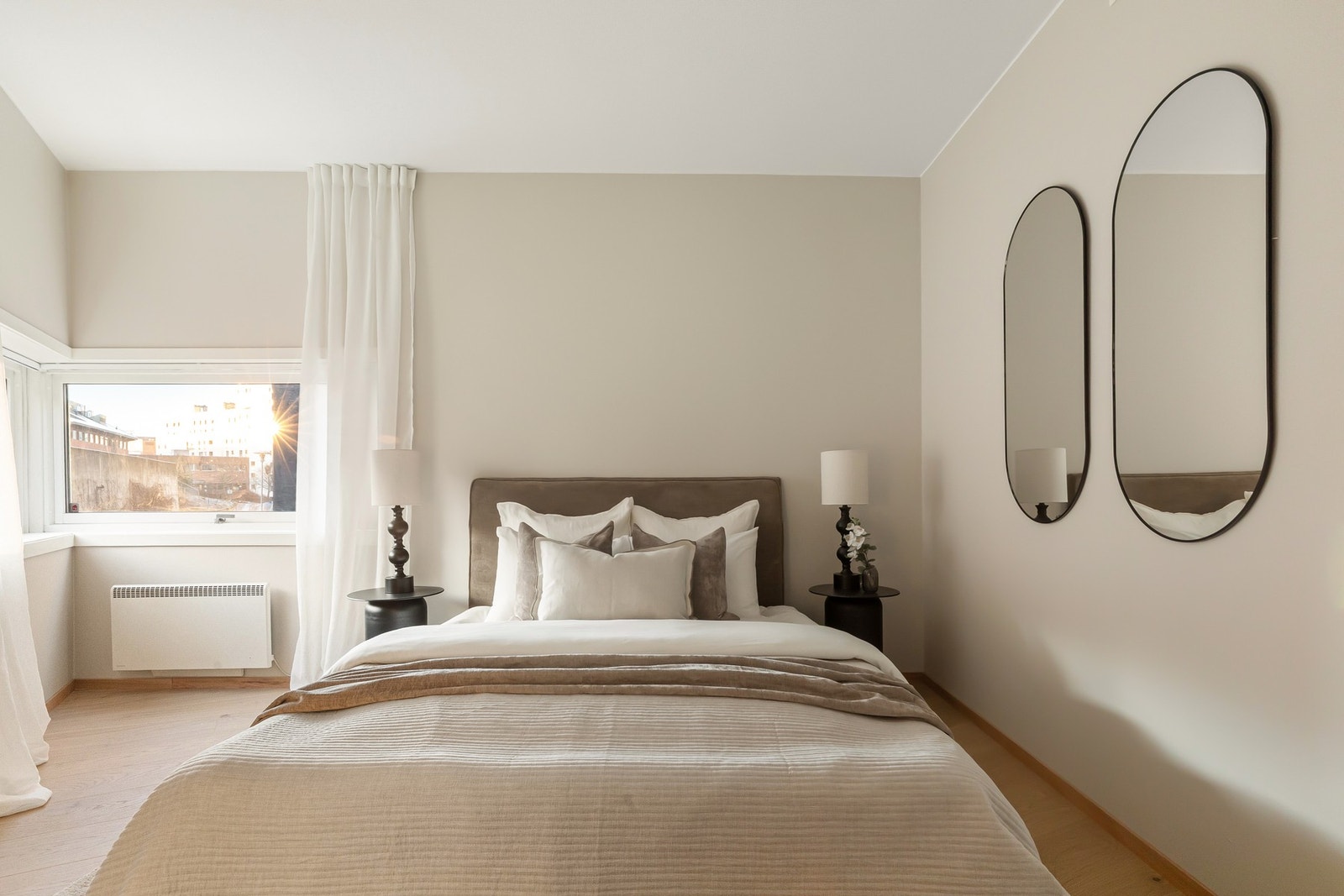 Meget flott soverom av god størrelse. Galleribilde