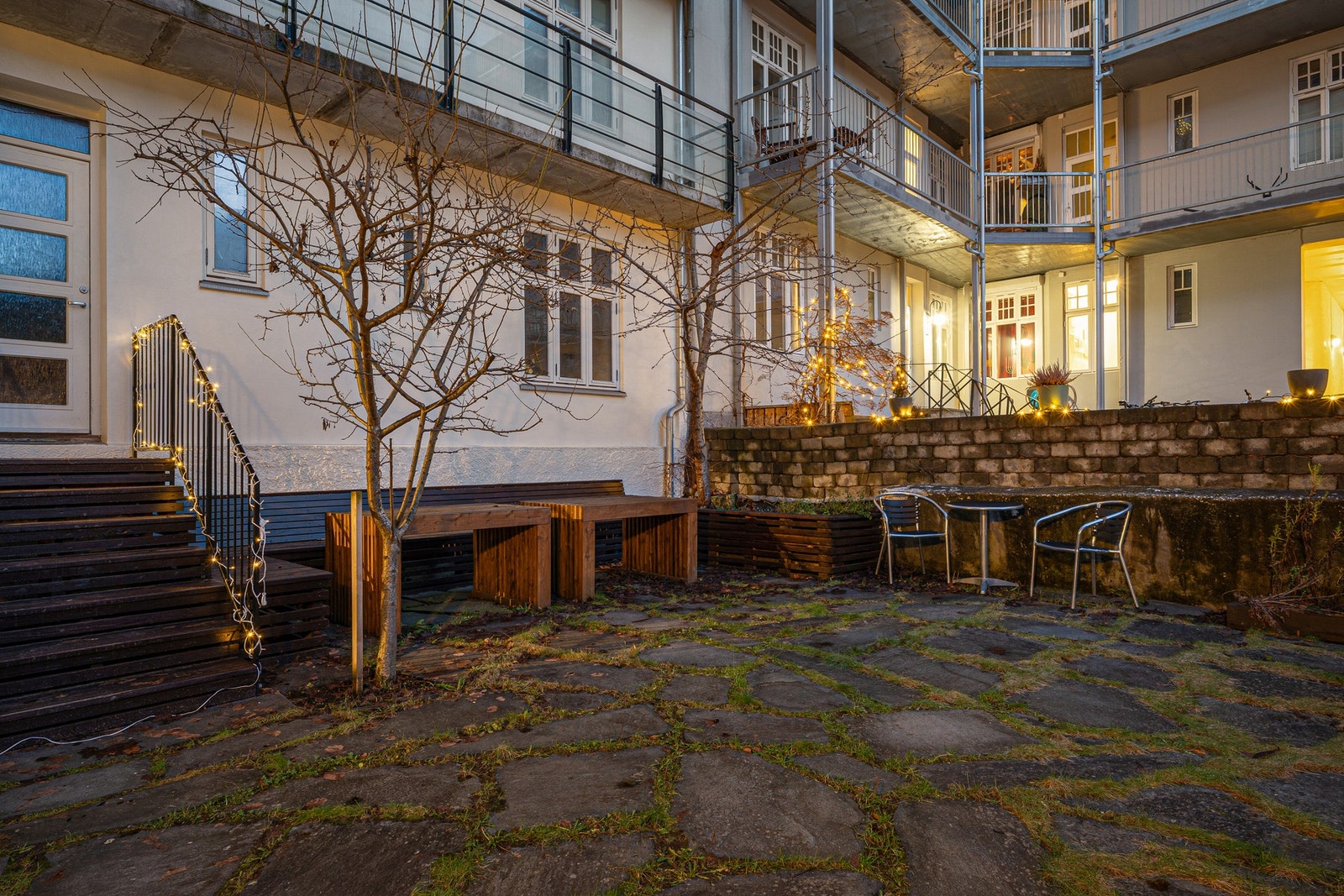 Borettslaget har en flott bakgård som alle kan benytte seg av. Galleribilde