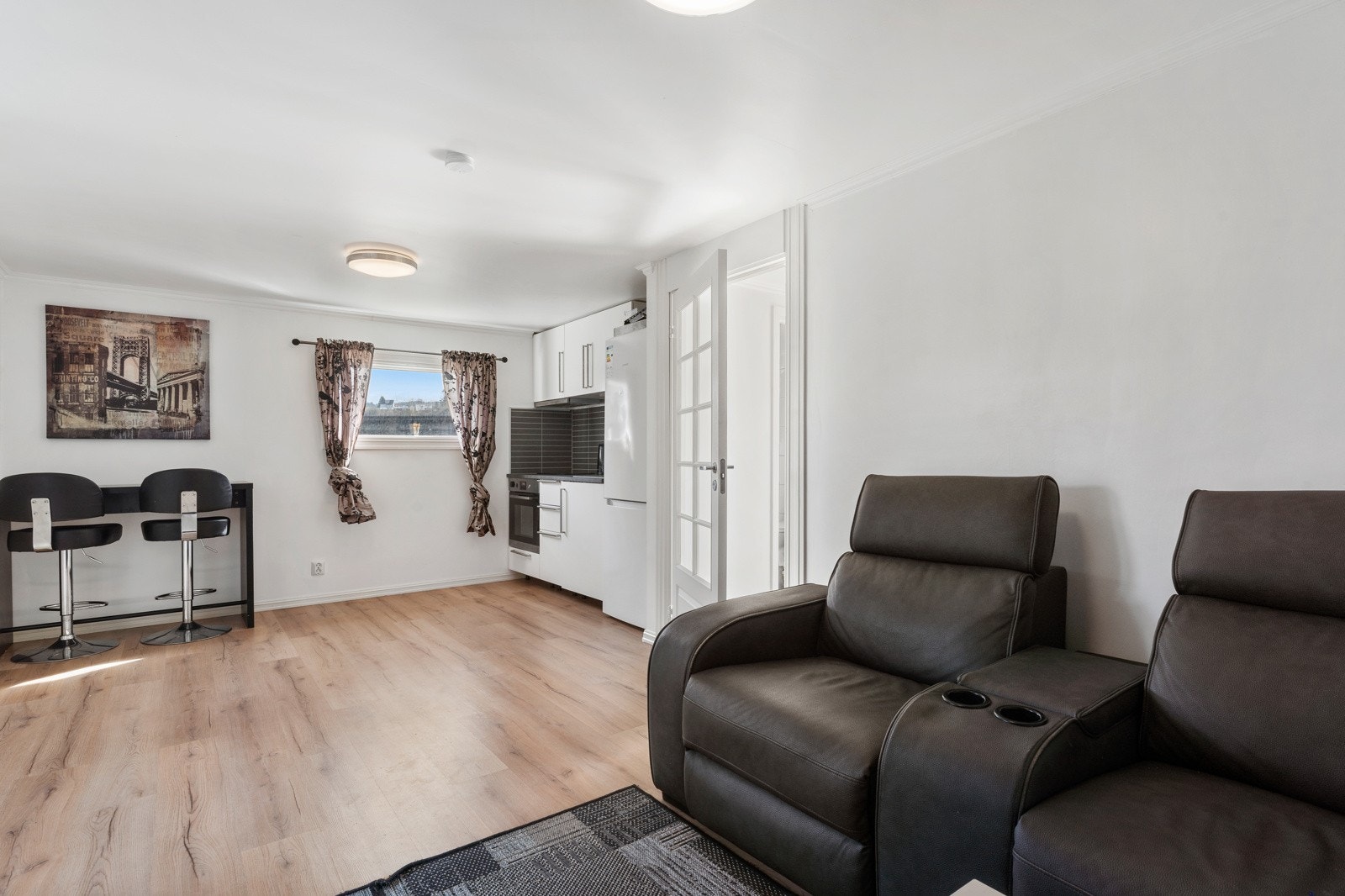 Stue i underetasjen Galleribilde