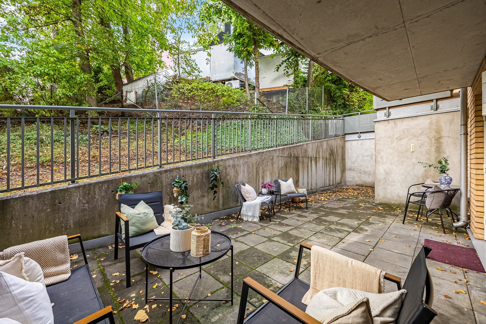 Her kan du møblere med loungeområde, spisebord og utekjøkken om ønskelig Galleribilde