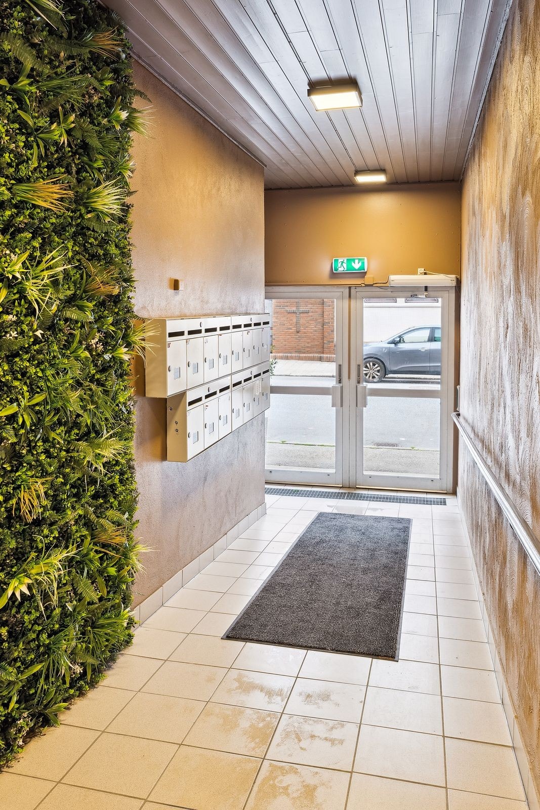 Felles inngangsparti fra Kongens gate Galleribilde